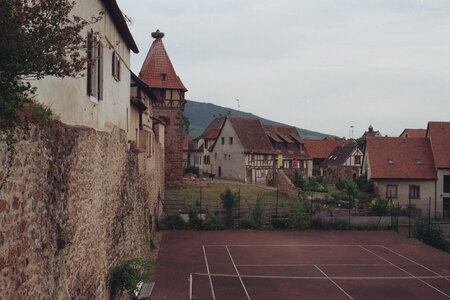 20150620_0709 GR5 2015 Wissembourg - Thann, 20150626-22-290615 gr5 chatenois, mur d&rsquo;enceinte