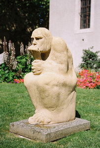 20160625_0710 GR5 2016 Thann - Thonon, 20160710-03-100716 thonon_statue devant le musee