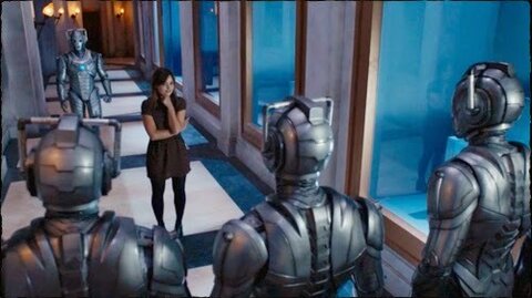 DW, clara-with-cybermen-and-danny-pixlr