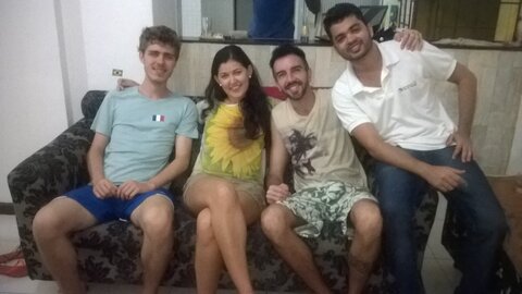Brasil, La coloc, avec Cris (Venezuela), Leandro et Italo (Brésil), ça parle portugais tous les jours !