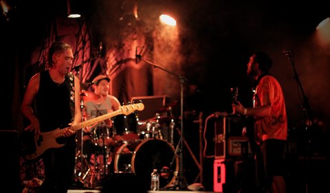 zik, trio
