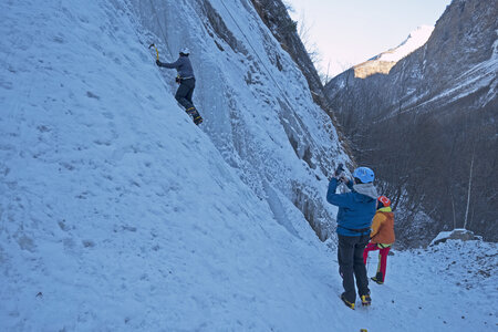 2017-01-11-cascade-de-glace, alpes-aventure-cascade-glace-freissinieres-5-saisons-2017-01-11-03