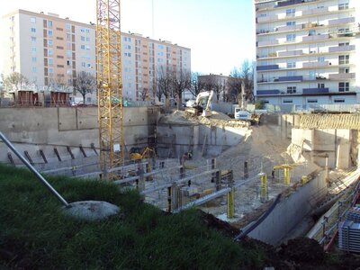 12/2011, 121211(6)