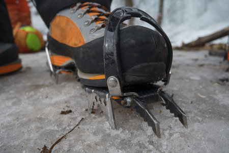 2017-02-02-cascade-glace-pelvoux, alpes-aventure-cascade-glace-pelvoux-initiation-2017-02-02-02