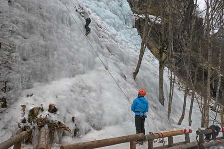 2017-02-02-cascade-glace-pelvoux, alpes-aventure-cascade-glace-pelvoux-initiation-2017-02-02-07