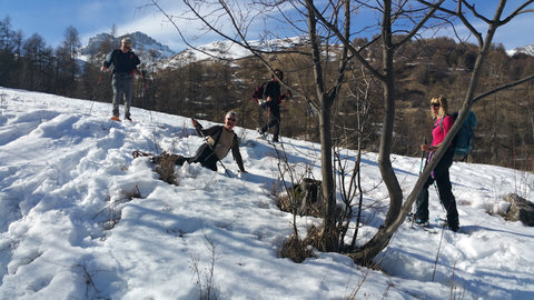 Randonnée du 26/02/2017 au sommet de la Fourche, Jean Yves a tricoté avec ses raquettes