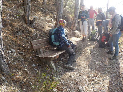 TROU DE L'ARGENT 21 03 2017 : 9.7 km, 4  h de marche, 705 m de dénivelé positif cumulé, P2, T2. Météo : temps nuageux à couvert, un peu de vent sur les crêtes., Pause !