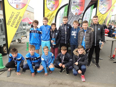 Foot finale départementale U13 du 01/04/17, DSCN2702