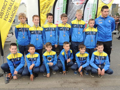 Foot finale départementale U13 du 01/04/17, DSCN2721