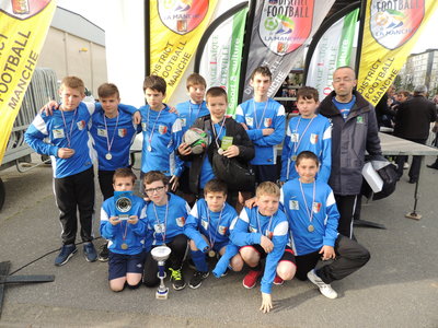 Foot finale départementale U13 du 01/04/17, DSCN2724