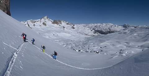 2017-04-05-08-ski-refuge-buffere, alpes-aventure-ski-buffere-grand-area-2017-04-08-39