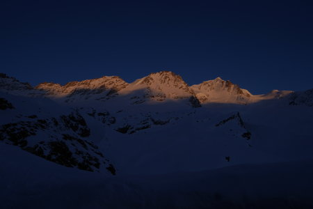 2017-04-27-05-01-ski-tour-grand-paradis, alpes-aventure-ski-grand-paradis-refuge-chabod-2017-04-28-52