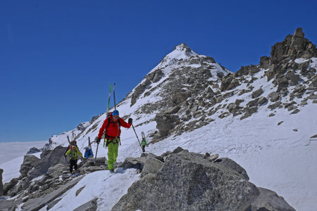 2017-04-27-05-01-ski-tour-grand-paradis, alpes-aventure-ski-grand-paradis-2017-04-30-35