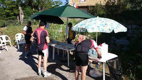 2017-06-04 - La Roche Amère 2017-2, RA2017-Ravito-Route-Rocher-Ongles  3 