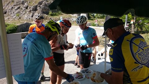2017-06-04 - La Roche Amère 2017-2, RA2017-Ravito-Route-Rocher-Ongles  10 