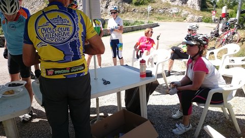 2017-06-04 - La Roche Amère 2017-2, RA2017-Ravito-Route-Rocher-Ongles  11 