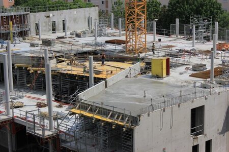 2012 (05), 290512(2)