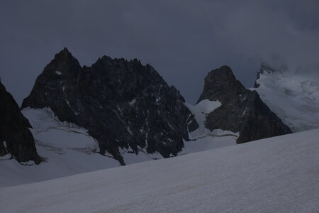 2017-06-24-25-alpinisme-col-ecrins, alpes-aventure-randonner-glacier-col-ecrins-refuge-glacier-blanc-2017-06-25-19