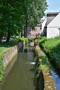 Moulins de Bruxelles, Lindekemale, Woluwé-Saint-Lambert