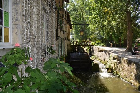 Moulins de Bruxelles, Lindekemale, Woluwé-Saint-Lambert