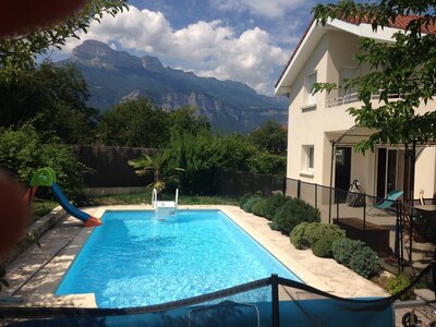Maison Villard Bonnot, 4-extérieur piscine