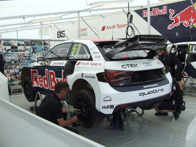 2017-WorldRallyCross-Loheac-35-paddock, dscf3414
