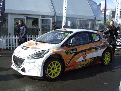 2017-WorldRallyCross-Loheac-35-paddock, dscf3420