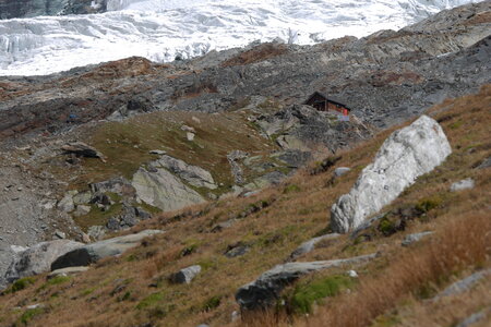 2017-09-09-15-alpinisme-val-aoste, alpes-aventure-montee-refuge-guides-ayas-2017-09-13-040