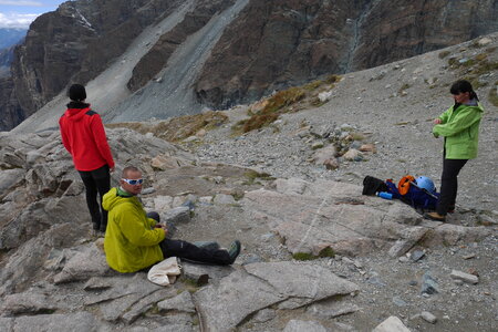 2017-09-09-15-alpinisme-val-aoste, alpes-aventure-montee-refuge-guides-ayas-2017-09-13-056