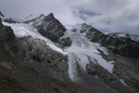 2017-09-09-15-alpinisme-val-aoste, alpes-aventure-montee-refuge-guides-ayas-2017-09-13-060