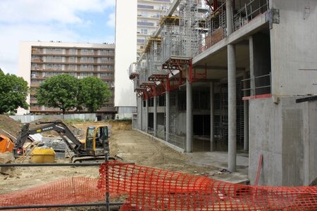 2012(06), 180612(8)
