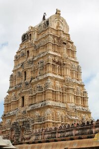 Hampi, 181184_4154136532689_1534775278_n