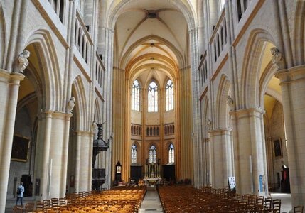 Dijon ., cathédrale St bénigme (2)