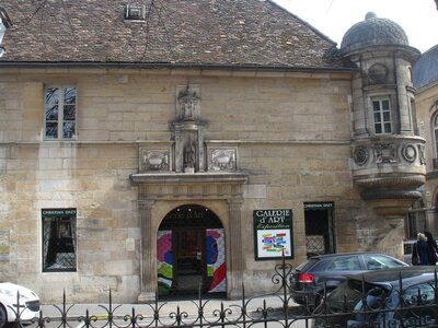 Dijon ., place des ducs