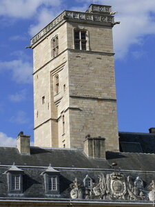 Dijon ., tour Phillipe le Bon .