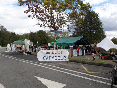 Photos pour carnets de campagne, En septembre dernier, caracole a installé son village au festival de théatre de rue de ramonville