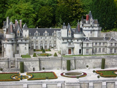 PARC MINI-CHATEAUX, DIVERS 12 130