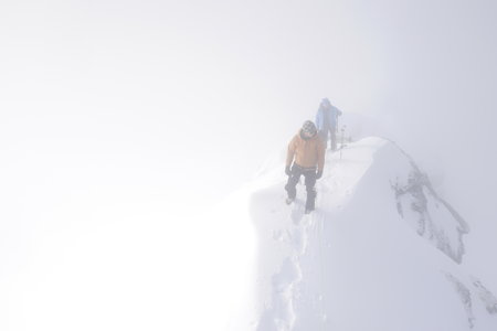 2018-04-15-21-ski-val-formazza, alpes-aventure-ski-alpe-crampiolo-punta-della-valle-2018-04-16-06