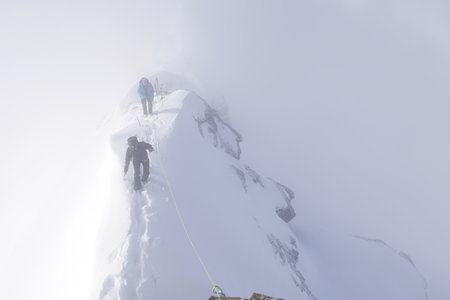 2018-04-15-21-ski-val-formazza, alpes-aventure-ski-alpe-crampiolo-punta-della-valle-2018-04-16-08