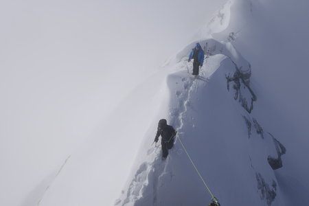 2018-04-15-21-ski-val-formazza, alpes-aventure-ski-alpe-crampiolo-punta-della-valle-2018-04-16-09