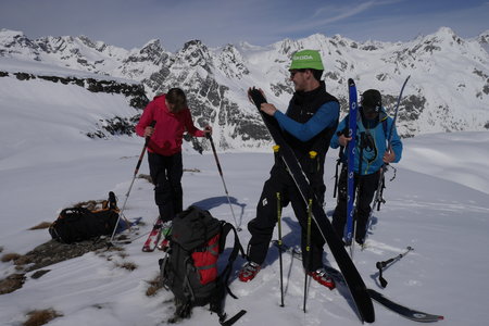 2018-04-15-21-ski-val-formazza, alpes-aventure-ski-alpe-crampiolo-punta-della-valle-2018-04-16-35