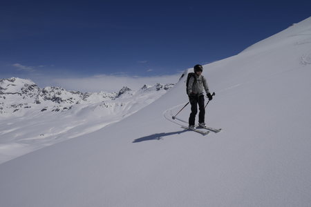 2018-04-15-21-ski-val-formazza, alpes-aventure-ski-alpe-crampiolo-punta-della-valle-2018-04-16-40