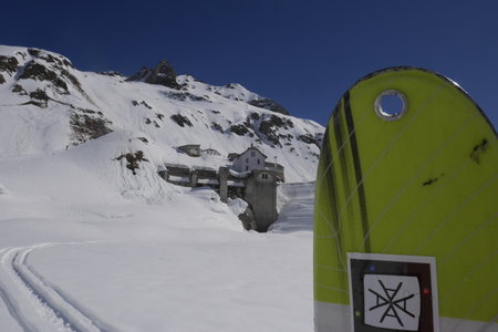2018-04-15-21-ski-val-formazza, alpes-aventure-ski-scatta-minoia-2018-04-17-48