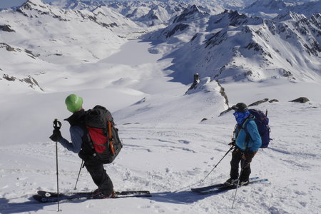 2018-04-15-21-ski-val-formazza, alpes-aventure-ski-punta-arbola-2018-04-18-22