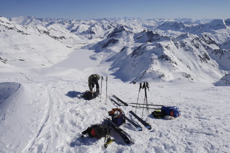 2018-04-15-21-ski-val-formazza, alpes-aventure-ski-punta-arbola-2018-04-18-37
