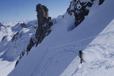 2018-04-15-21-ski-val-formazza, alpes-aventure-ski-punta-arbola-2018-04-18-48