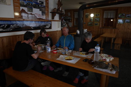 2018-04-15-21-ski-val-formazza, alpes-aventure-ski-punta-arbola-2018-04-18-87
