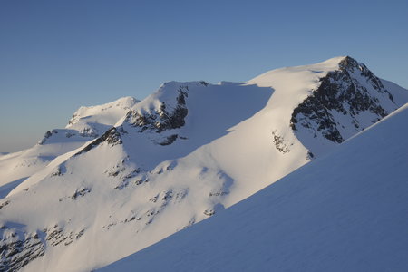 2018-04-15-21-ski-val-formazza, alpes-aventure-ski-blinnenhorn-2018-04-19-011