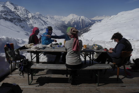 2018-04-15-21-ski-val-formazza, alpes-aventure-ski-punta-del-sabbione-2018-04-20-068