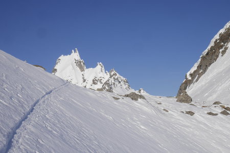 2018-04-15-21-ski-val-formazza, alpes-aventure-ski-punta-di-valdeserta-2018-04-21-008